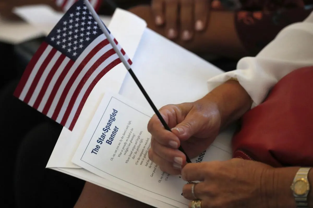 What Do You Need to Apply for U.S. Citizenship?